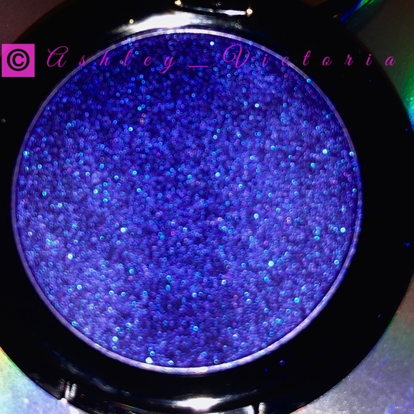 Pat McGrath UltraViolet Blue PIGMENT Dark Star 006 - Picture 7 of 14